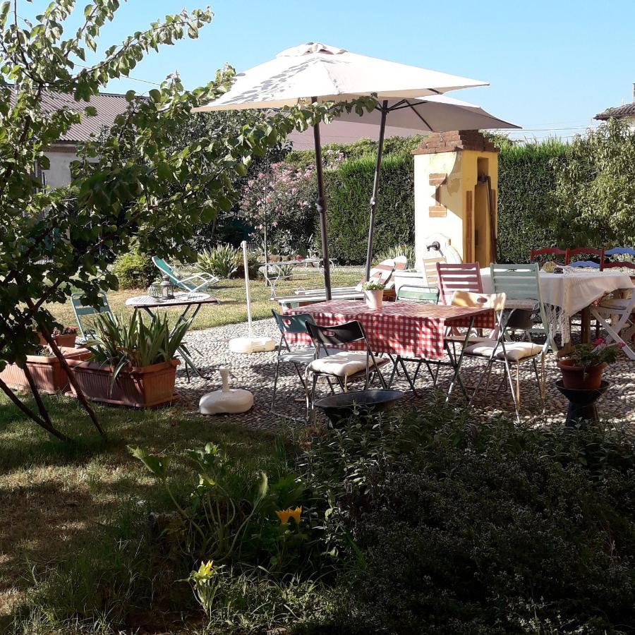 B&B Il Pioppo E La Fonte Castello d'Agogna Kültér fotó