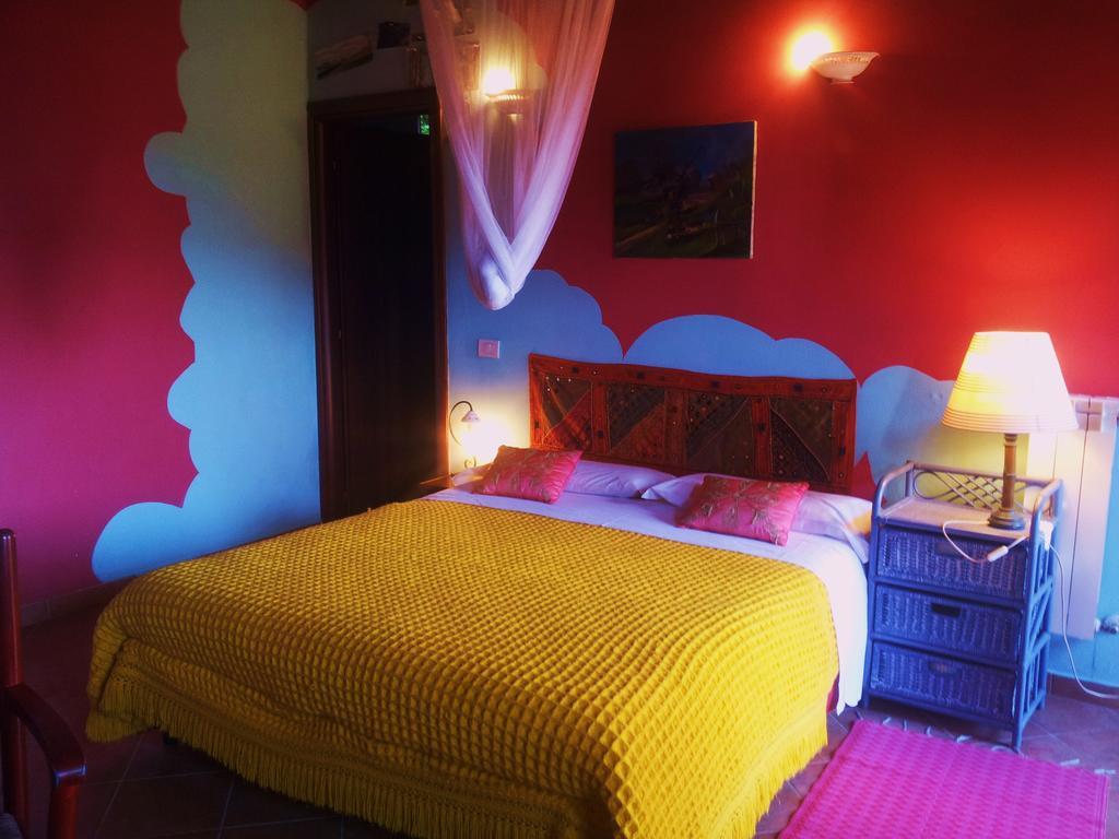 B&B Il Pioppo E La Fonte Castello d'Agogna Kültér fotó